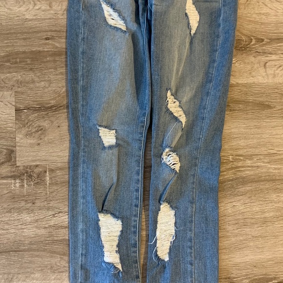 Charlotte Russe ripped jeans - Picture 2 of 2